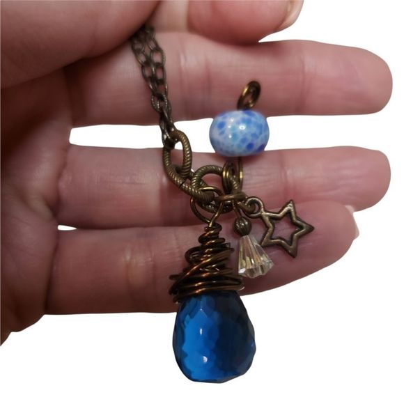 handmade Boro and Crystal Bead Necklace 18 inches copper Chain - Picture 4 of 4